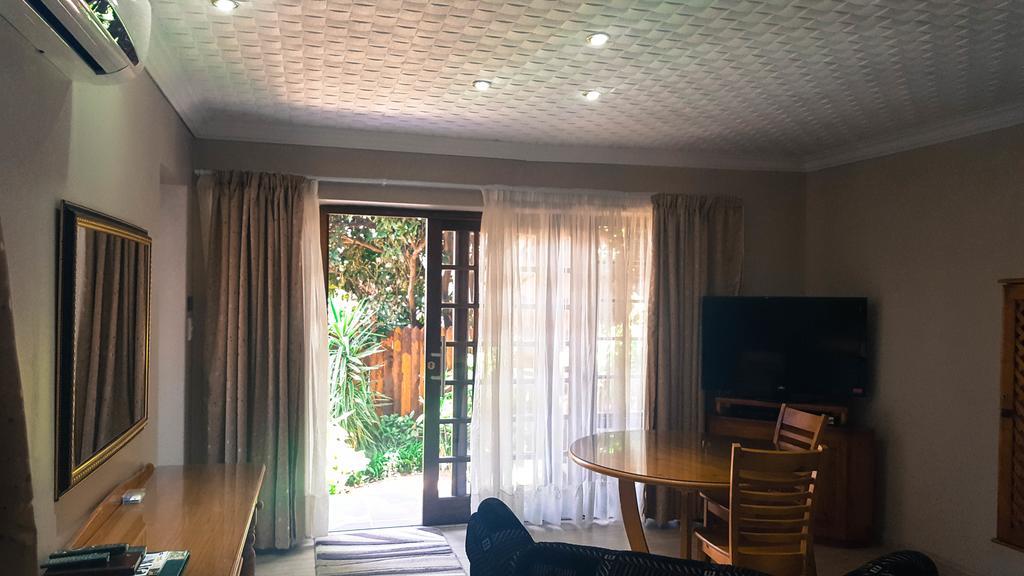 Aark Guest Lodge فاندربايلبارك المظهر الخارجي الصورة