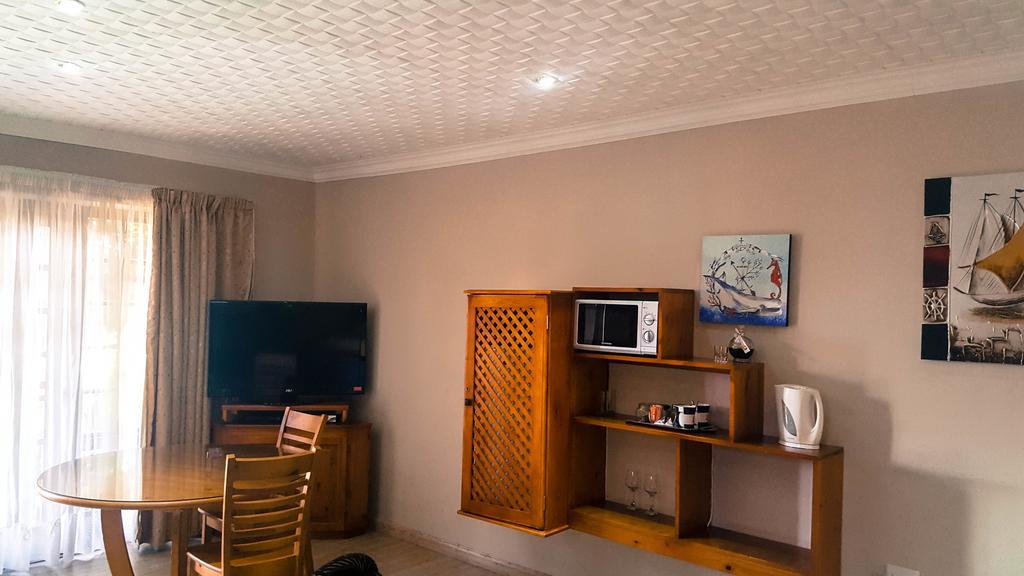 Aark Guest Lodge فاندربايلبارك المظهر الخارجي الصورة