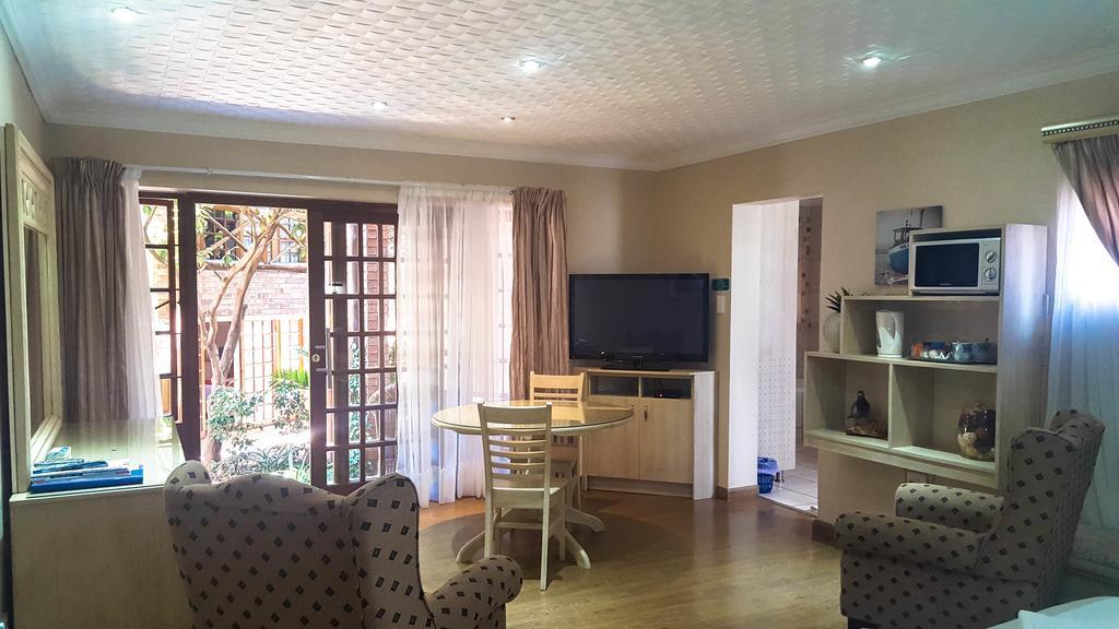 Aark Guest Lodge فاندربايلبارك المظهر الخارجي الصورة